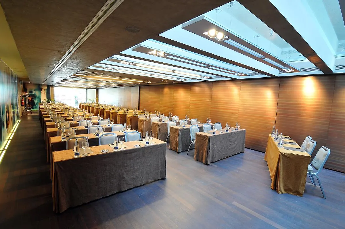 B Hotel Barcelona 3*,